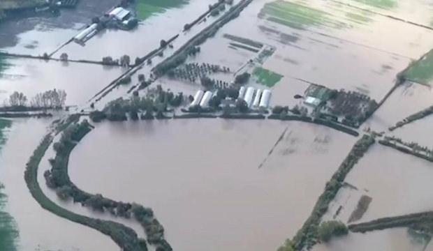 Gökçeada’da sel vurdu: Ev ve iş yerlerine 2 gündür su verilemiyor!