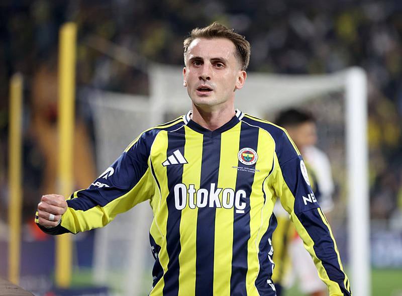 Fenerbahçe'nin milli futbolcusu Kerem Aktürkoğlu