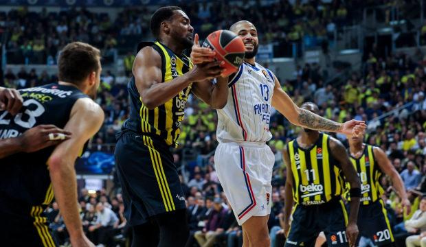 Nefesler tutuldu! Euroleague'de T&uuml;rk derbisi heyecanı