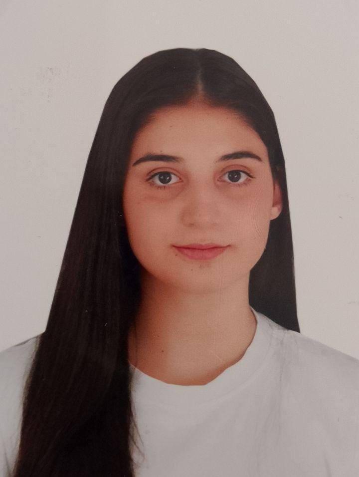 16 yaşındaki Elif Su Er