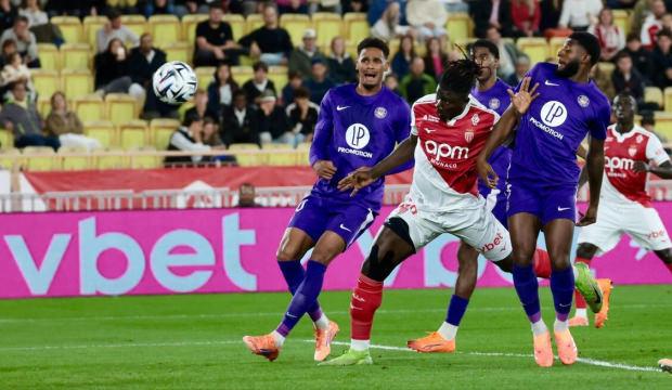 Galatasaray'ın rakibi tek attı 3 kaptı