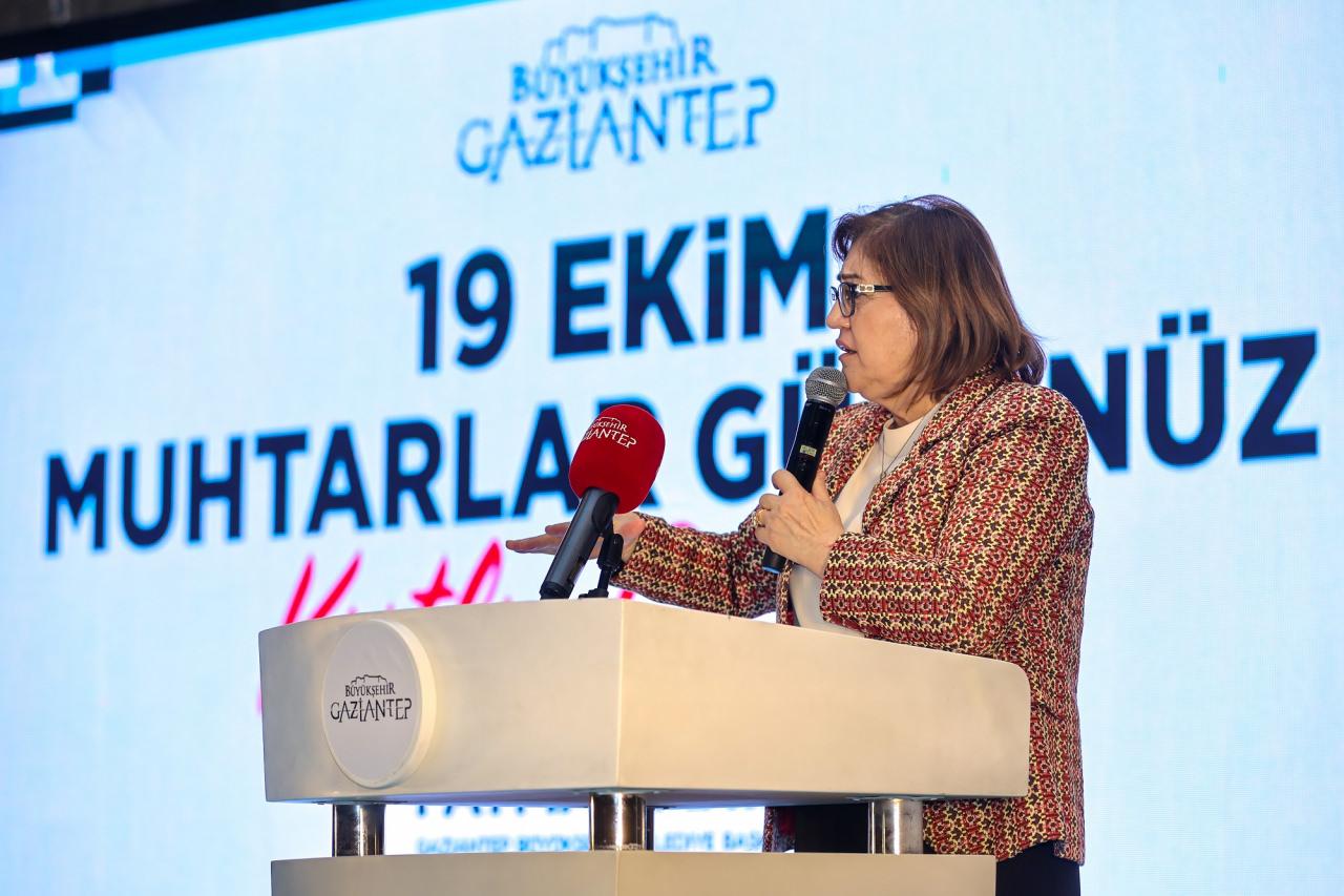 Gaziantep Büyükşehir Belediye Başkanı Fatma Şahin konuşma yapıyor.