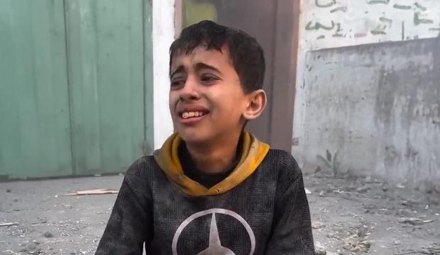 Enkazın başında acı dolu feryat: “Babam ve kardeşim artık yok”