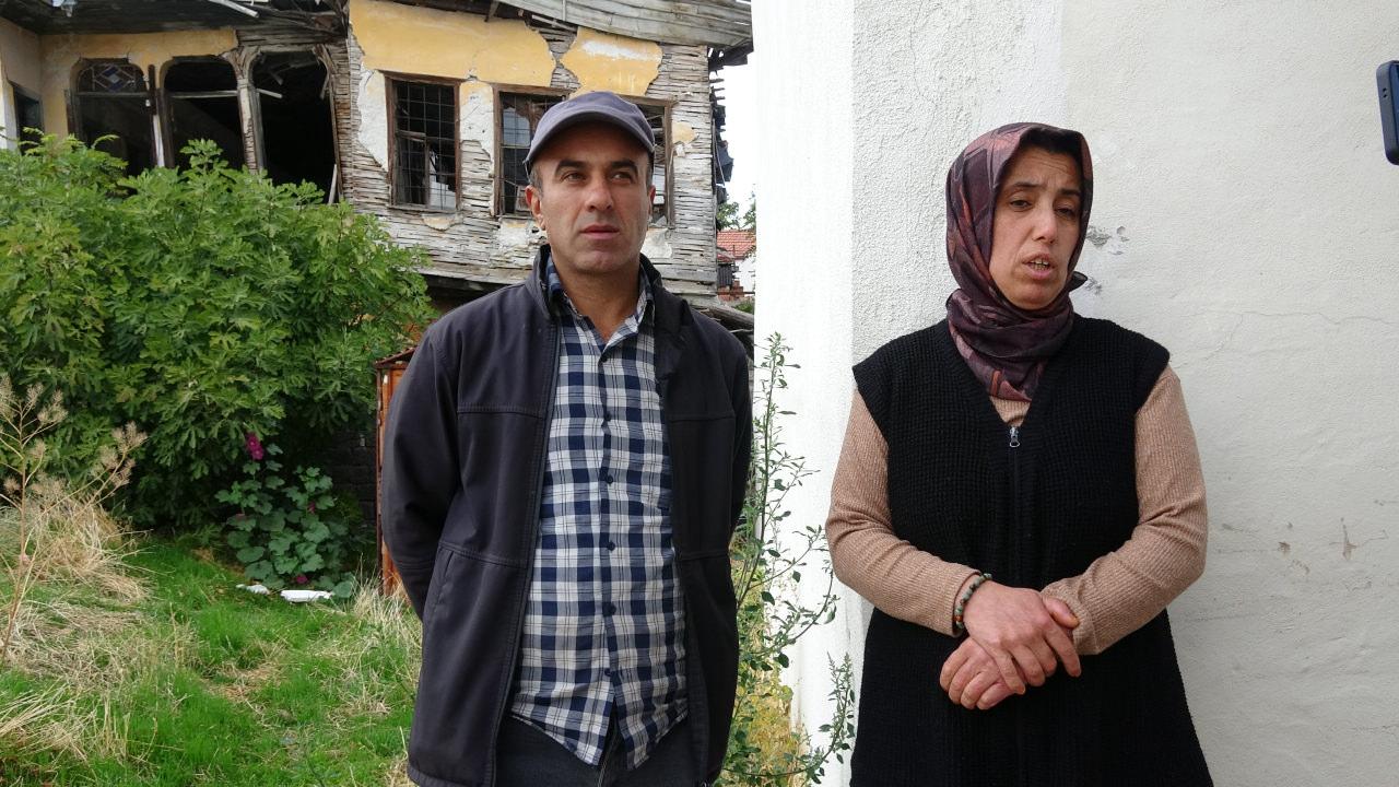 Engin ve Negüz Ayyıldız çifti
