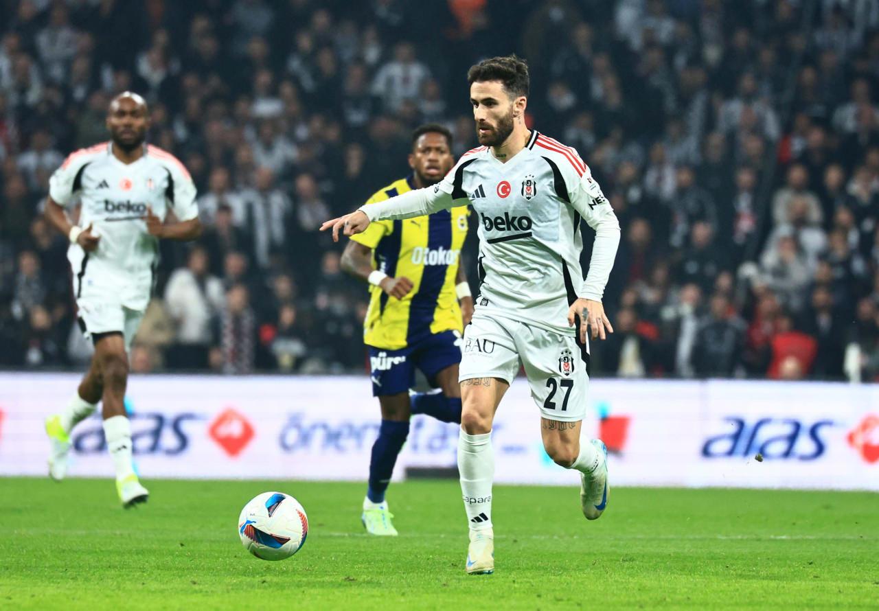 Beşiktaş - Fenerbahçe karşılaşması. Rafa Silva ve Fred
