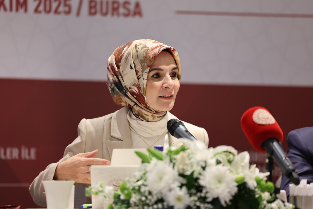 Aile ve Sosyal Hizmetler Bakanı Mahinur Özdemir Göktaş