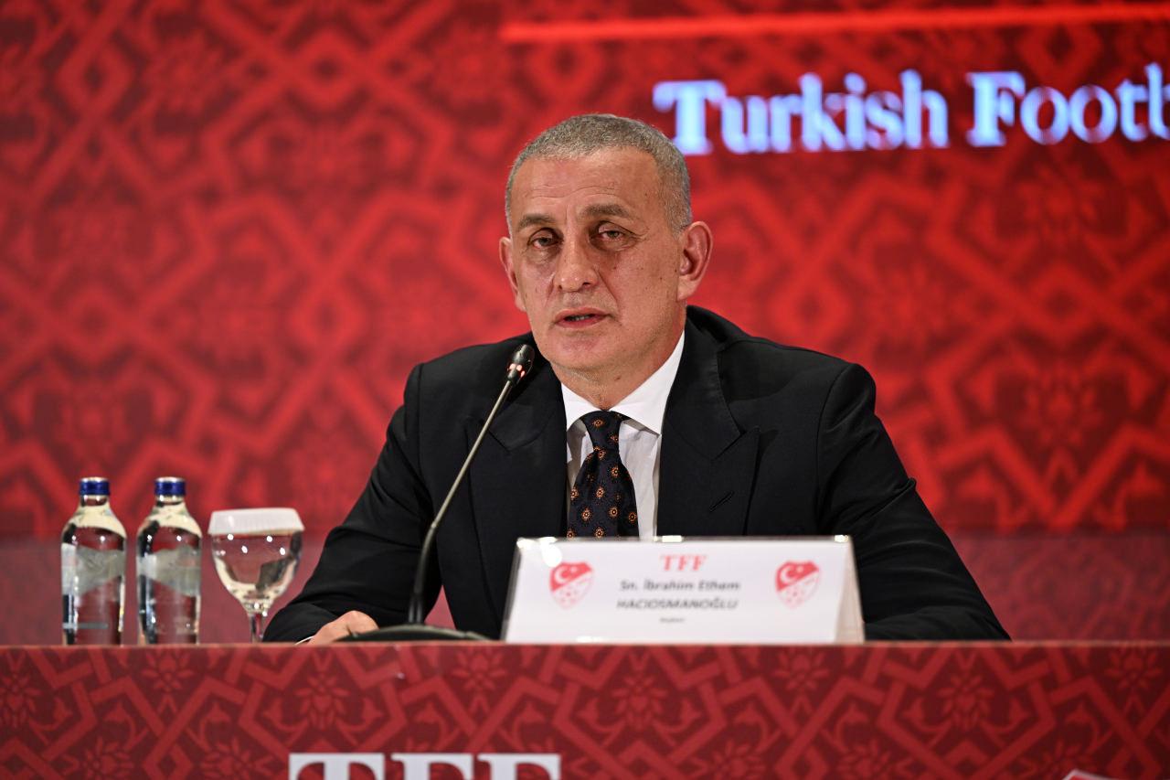 TFF Başkanı İbrahim Hacıosmanoğlu, TFF Hasan Doğan Milli Takımlar Kamp ve Eğitim Tesisleri'nde gündem olan açıklamalar yaptı.