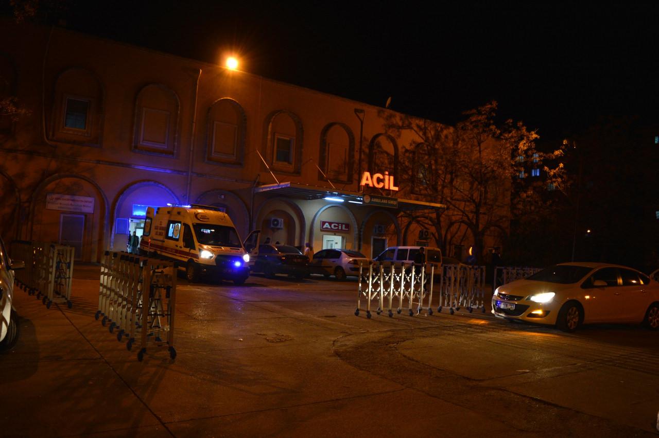 Sever’in cansız bedeni, otopsi yapılmak üzere Kızıltepe Devlet Hastanesi morguna götürüldü.