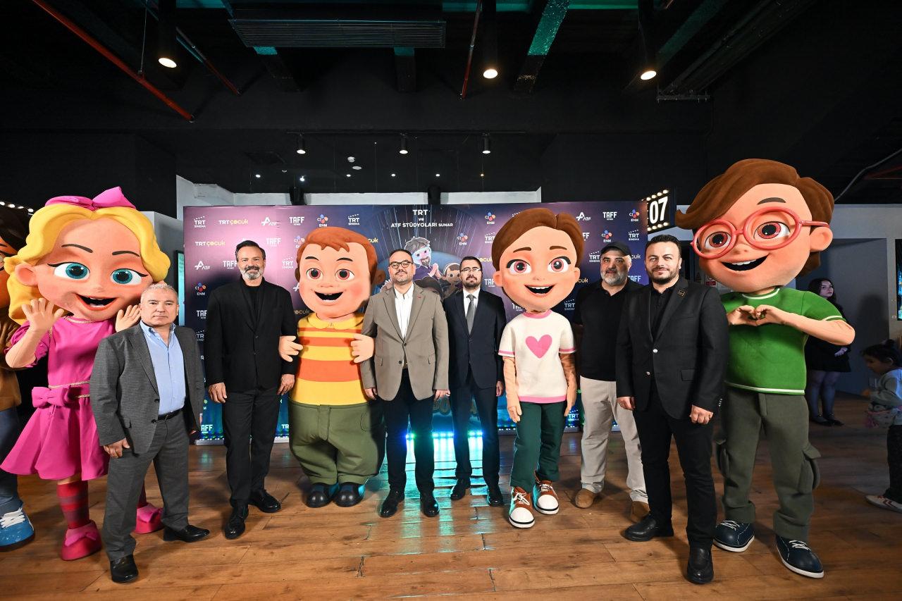 TRT ortak yapımı 'Pırıl: Saklı Robotlar' filminin galası gerçekleşti.