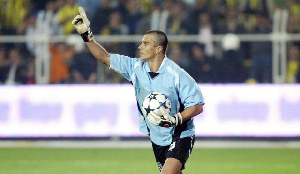 Beşiktaş'ın efsane golc&uuml;s&uuml; teknik direkt&ouml;r oldu! Yeni takımı şaşırttı