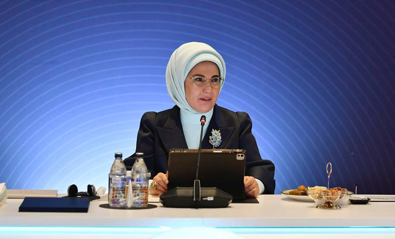 Emine Erdoğan: Emine Erdoğan: 'Geri dönüşüm odaklı döngüsel şehirler kurabiliriz'