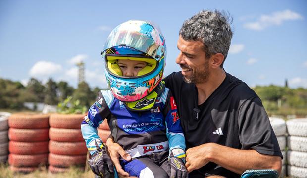 Kenan Sofuoğlu yetiştiriyor! 'Hayalim ilk T&uuml;rk M&uuml;sl&uuml;man şampiyon'