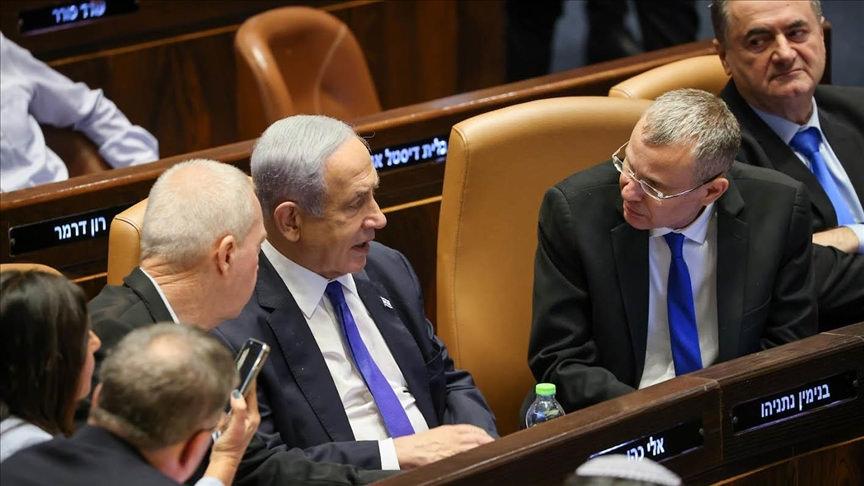 İsrail Başbakanı Benyamin Netanyahu, İsrail Adalet Bakanı Yariv Levin ve Savunma Bakanı Israel Katz