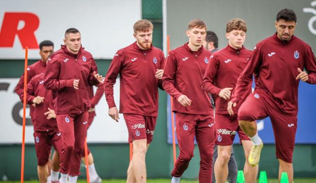 Trabzonspor, Galatasaray ma&ccedil;ına hazır! İki isim kafilede yok