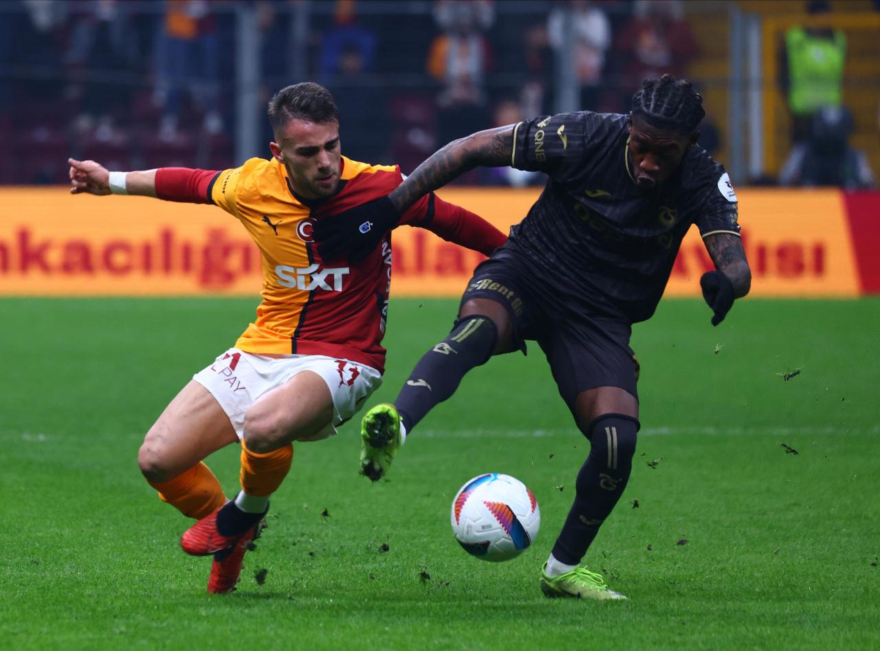 Süper Lig'de geçtiğimiz sezon 4-3 Sarı-kırmızılı takım üstünlüğünde biten Galatasaray-Trabzonspor karşılaşmasından bir kare.