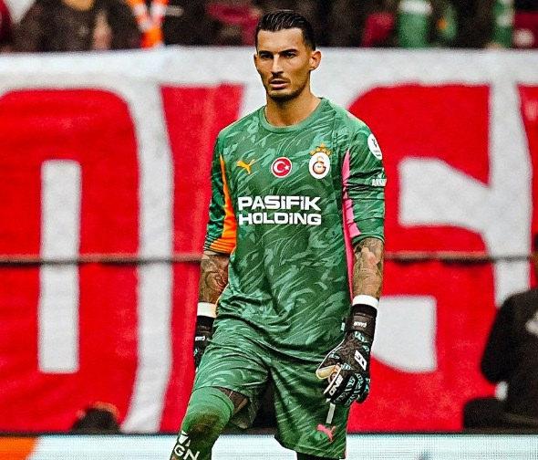 Galatasaray Spor Kulübü'nün milli futbolcusu Uğurcan Çakır