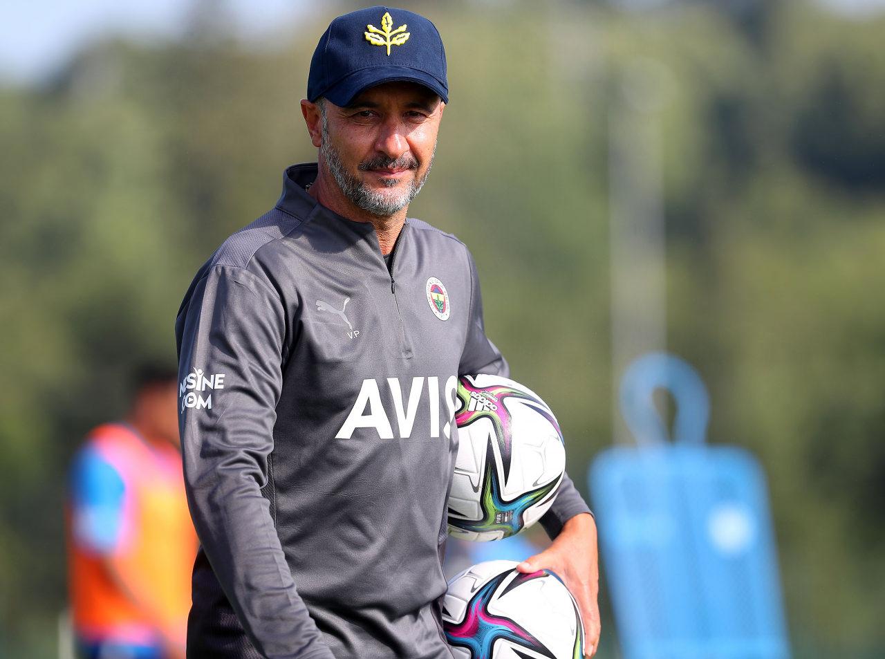 Portekizli teknik direktör Vitor Pereira