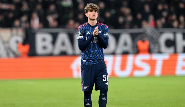 15'lik futbolcu Şampiyonlar Ligi tarihine ge&ccedil;ti: Tam 3 gol