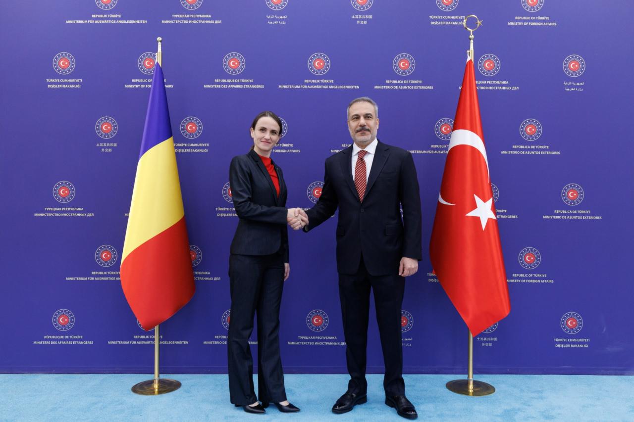 Dışişleri Bakanı Hakan Fidan Romen mevkidaşı ile