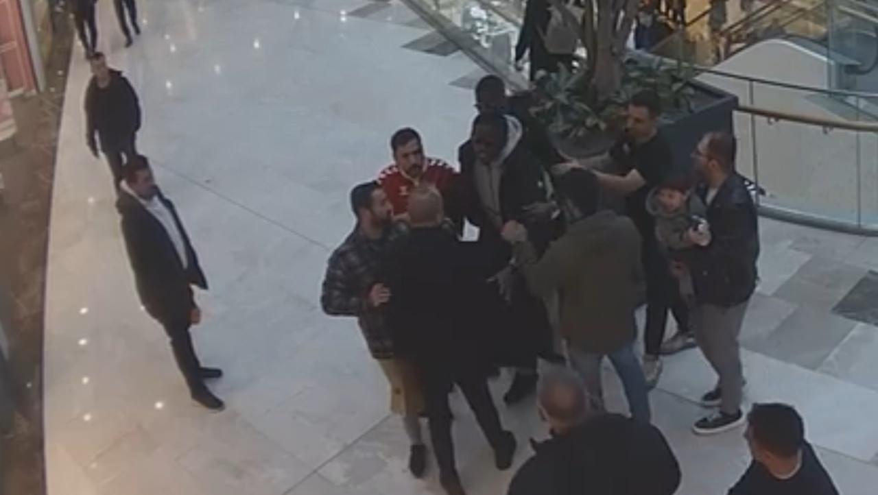 Olayın güvenlik kamerasına yansıyan görüntüleri.