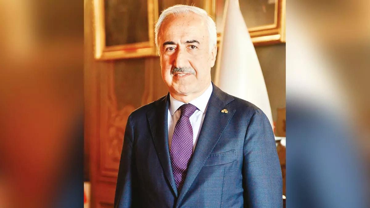 İstanbul Üniversitesi Rektörü Osman Bülent Zülfikar