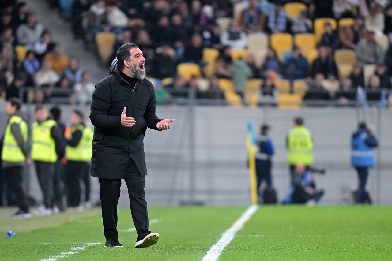 Shakhtar Donetsk teknik direktörü Arda Turan