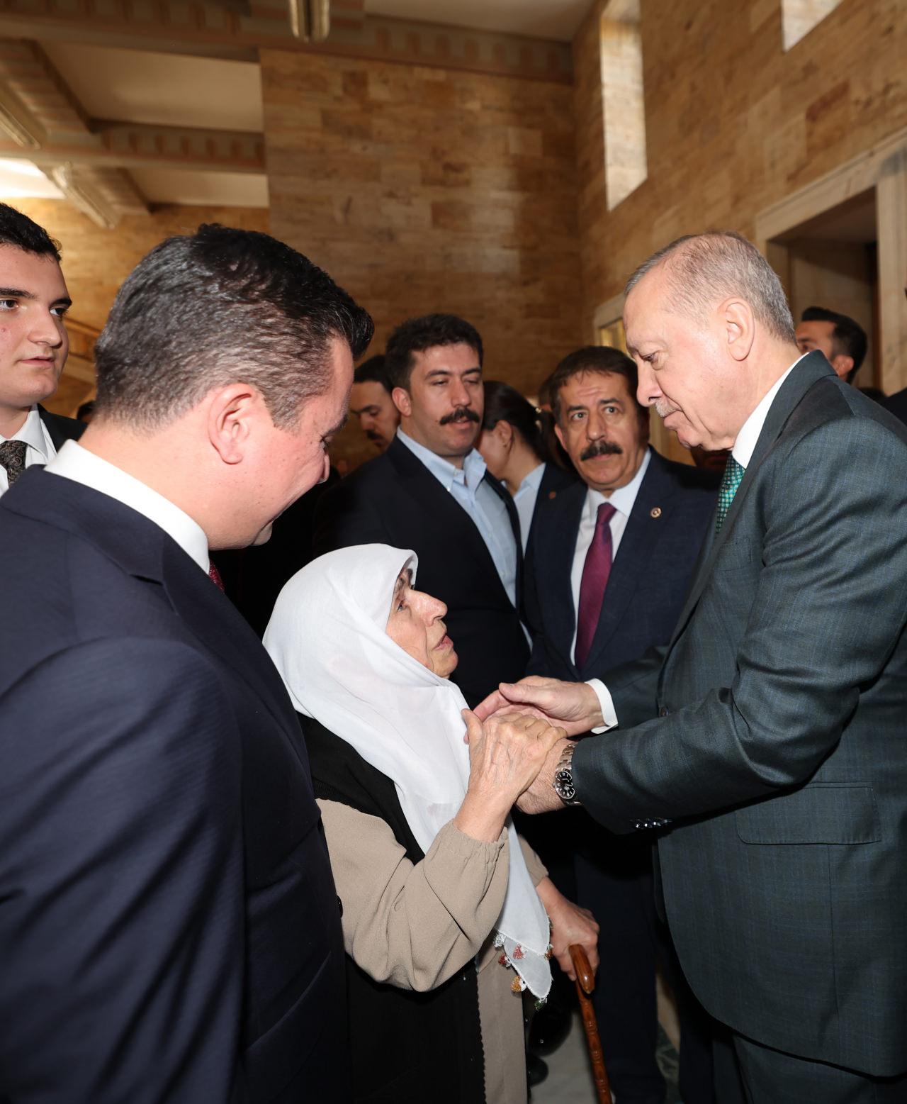 Cumhurbaşkanı ve AK Parti Genel Başkanı Recep Tayyip Erdoğan, partisinin TBMM Grup Toplantısı’na katıldı.