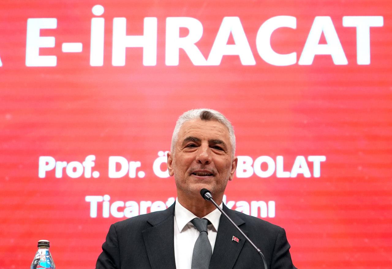 Ticaret Bakanı Ömer Bolat