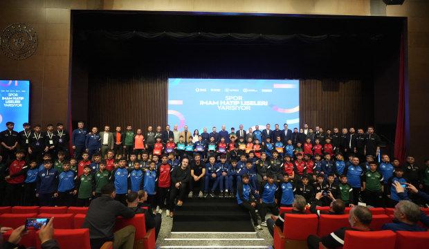 Spor İmam Hatip liseleri yarışıp ödül kazandı
