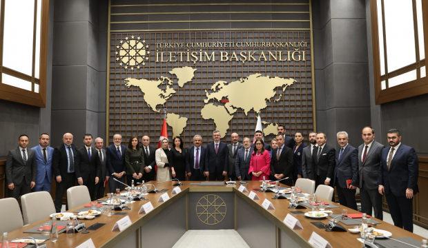 TBF’den İletişim Başkanı Burhanettin Duran’a ziyaret