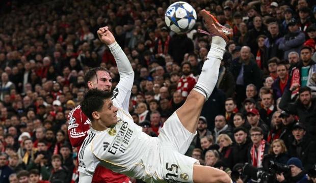 Şampiyonlar Ligi'nde unutulmaz gece! Dev maçta büyük sürpriz