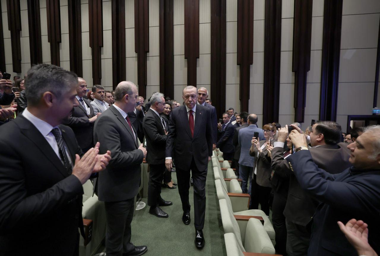 Cumhurbaşkanı Recep Tayyip Erdoğan, Beştepe Millet Kütüphanesi'nde, Kütüphane 5.0 ve İnsan Merkezli Dijital Dönüşüm Uluslararası Konferansı'na katıldı.