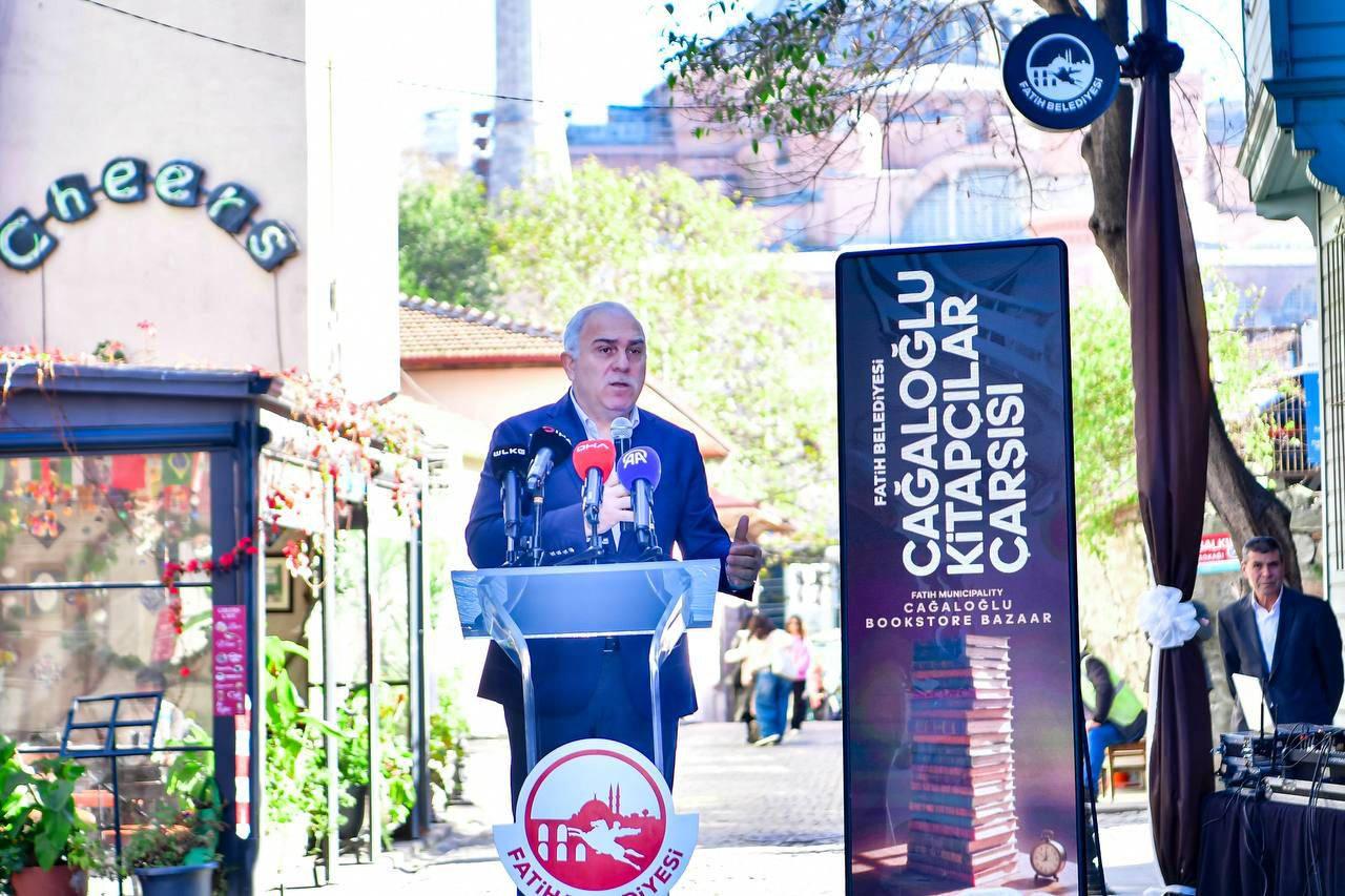 Fatih Belediye Başkanı Mehmet Ergün Turan