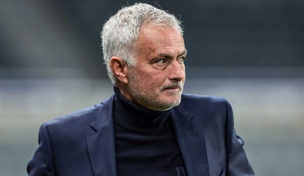90+1'de yıkılan Jose Mourinho: 'Tuhaf'