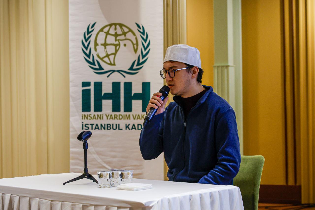 Program, Kur’an-ı Kerim tilaveti ve ney dinletisiyle başladı.