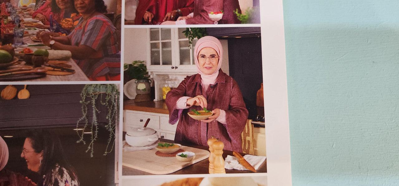 Emine Erdoğan’ın öncülüğünde Afrika Yemek Kültürü kitabı büyük bir emek ve gönüllülükle hazırlandı.
