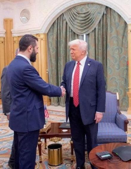 ABD Başkanı Donald Trump ile Suriye Cumhurbaşkanı Ahmed Şara