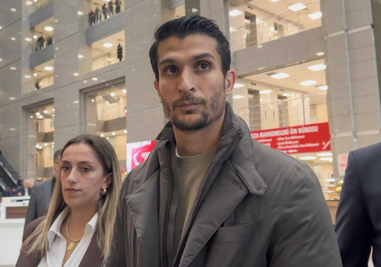 Beşiktaş'ın deneyimli futbolcusu Necip Uysal, İstanbul Adalet Sarayı'nda.