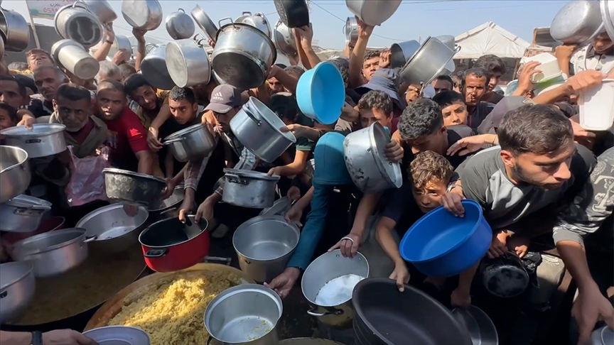 Gazze'de ateşkese rağmen 'açlık kuyrukları' devam ediyor