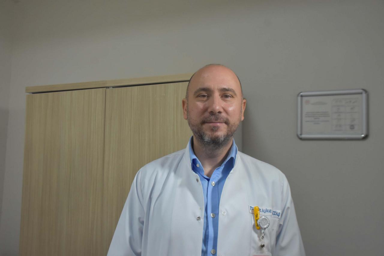 Anestezi ve Reanimasyon Uzmanı Prof. Dr. Aykut Sarıtaş