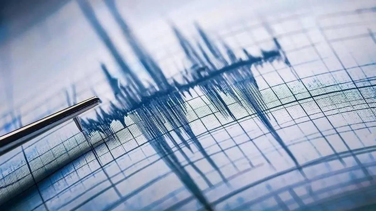 Balıkesir Sındırgı'da deprem