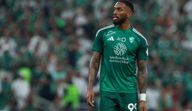 Bahisten ceza alan futbolcu Premier Lig'e transfer oluyor