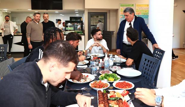 Ümraniye'de gergin sabah: Rafa Silva antrenmana katılmadı