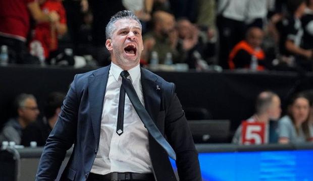 Bileğini kimse bükemiyor! Tarihte bir ilke imza atarak rekor kırdılar