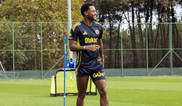 Canlı yayında 'Jhon Duran' sorusuna ilk yanıt: 'Yine de radarımızda'