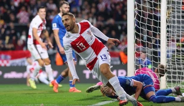 Hırvatistan, geriye d&uuml;şt&uuml;ğ&uuml; ma&ccedil;ta 3 golle D&uuml;nya Kupası bileti aldı