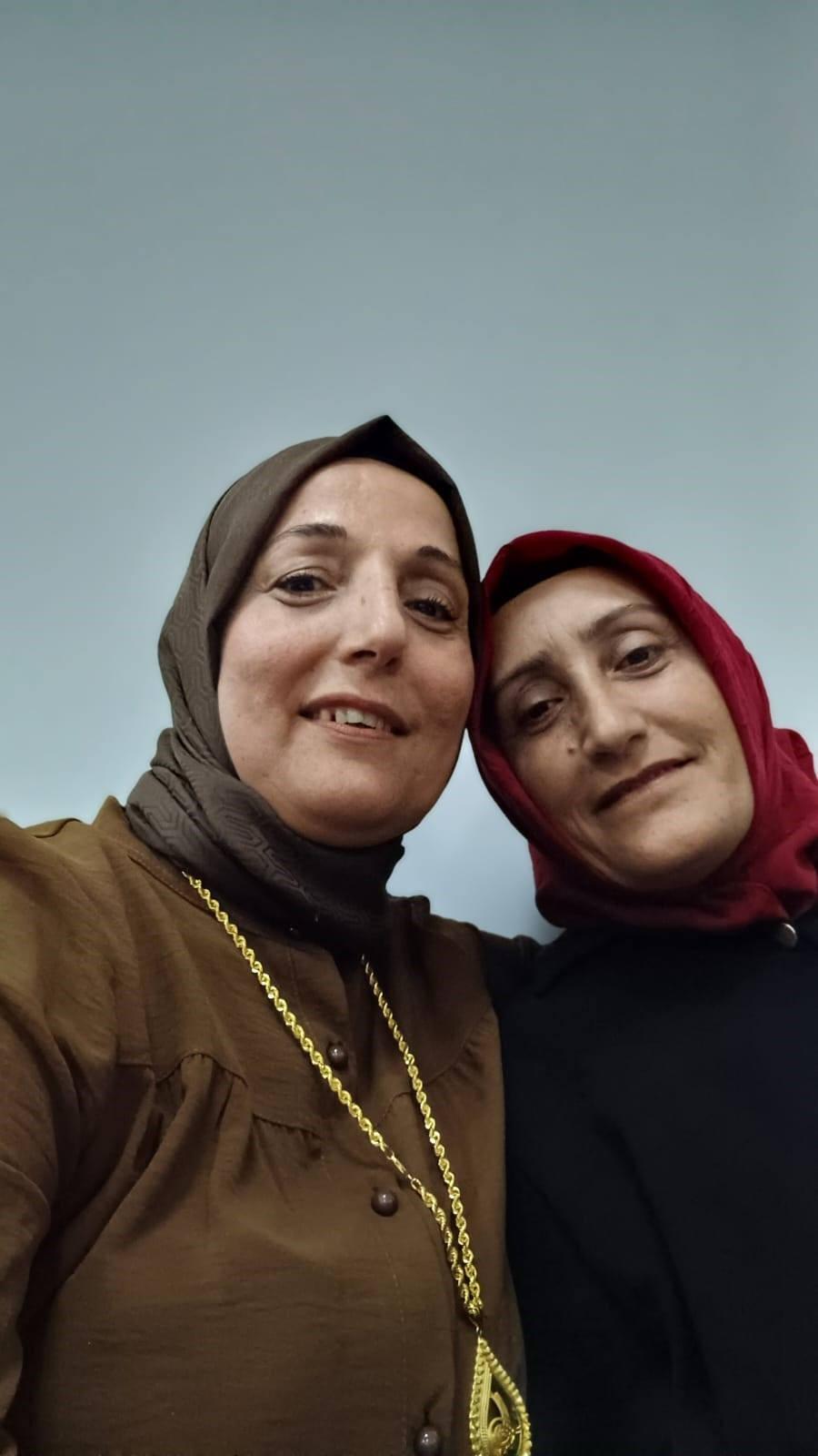 Hayatını kaybeden kadın Hanım Gülek (solda) ve Ayten Aras