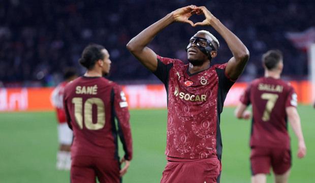 Osimhen en iyisi olmak için yarışacak! Finaldeki rakipleri belli oldu