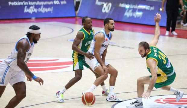 Türk takımı 101 sayı yaptı! Avrupa'da iki kat fark