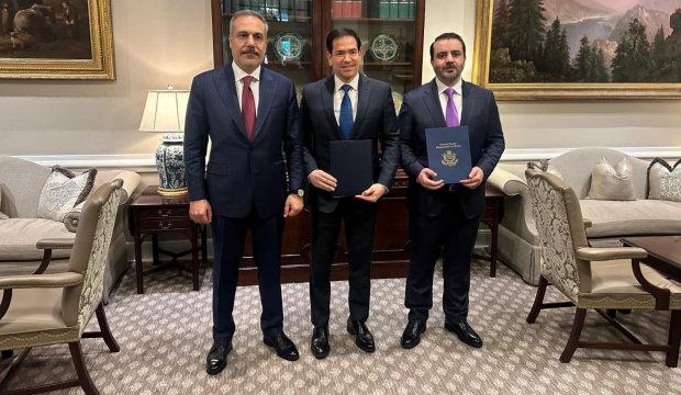 Türkiye, Suriye ve ABD zirvesnin ardından son dakika açıklaması! PKK/YPG kararı